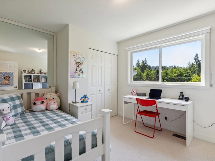 5766 Cranley Drive, West Vancouver, BC, V7W 1S8 - 23