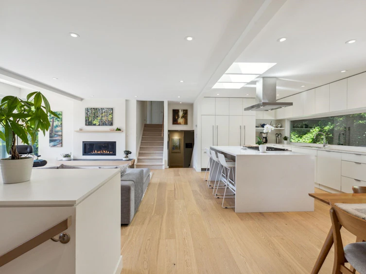 5766 Cranley Drive, West Vancouver, BC, V7W 1S8 - 17