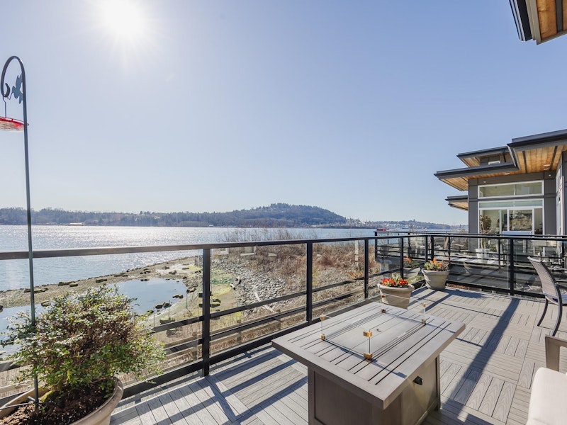 3913 Cates Landing Way, North Vancouver BC