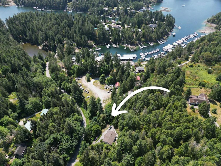 5549 Sans Souci Road, Halfmoon Bay, BC, V7Z 1B6 - 7