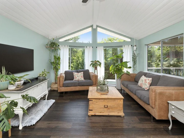 5549 Sans Souci Road, Halfmoon Bay, BC, V7Z 1B6 - 20