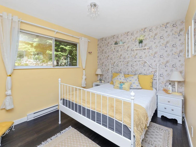 5549 Sans Souci Road, Halfmoon Bay, BC, V7Z 1B6 - 26