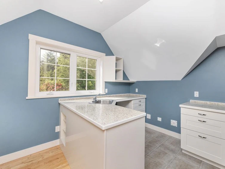 2729 Lower Road, Roberts Creek, BC, V0N 2W4 - 33