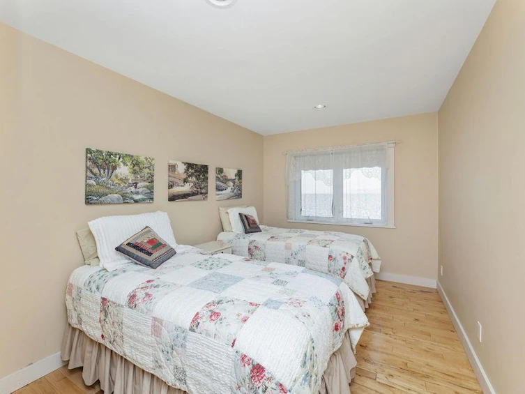 2729 Lower Road, Roberts Creek, BC, V0N 2W4 - 25