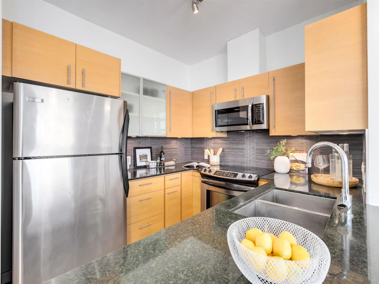 2004-13399 104 Avenue, Surrey, BC, V3T 0C9 - 10