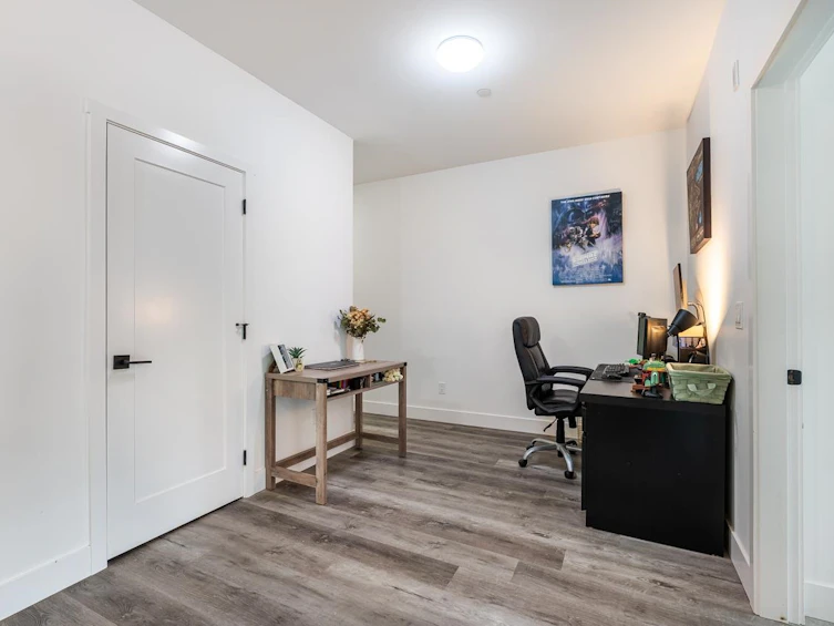 101-12320 222 Street, Maple Ridge, BC, V2X 4K8 - 5