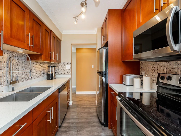 1802-2041 Bellwood Avenue, Burnaby, BC, V5B 4V5 - 15