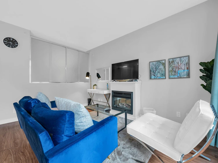 406-1249 Granville Street, Vancouver, BC, V6Z 1M5 - 3