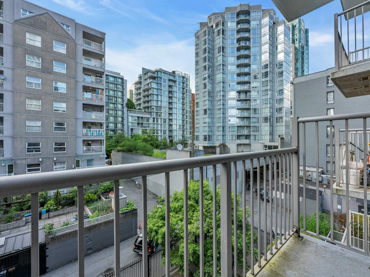 406-1249 Granville Street, Vancouver, BC, V6Z 1M5 - 10