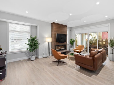 80-15677 28 Avenue - 5