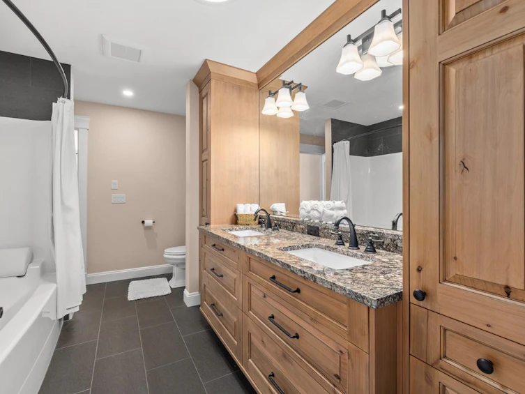 21740 44 Avenue, Langley, BC, V3A 3E8 - 19
