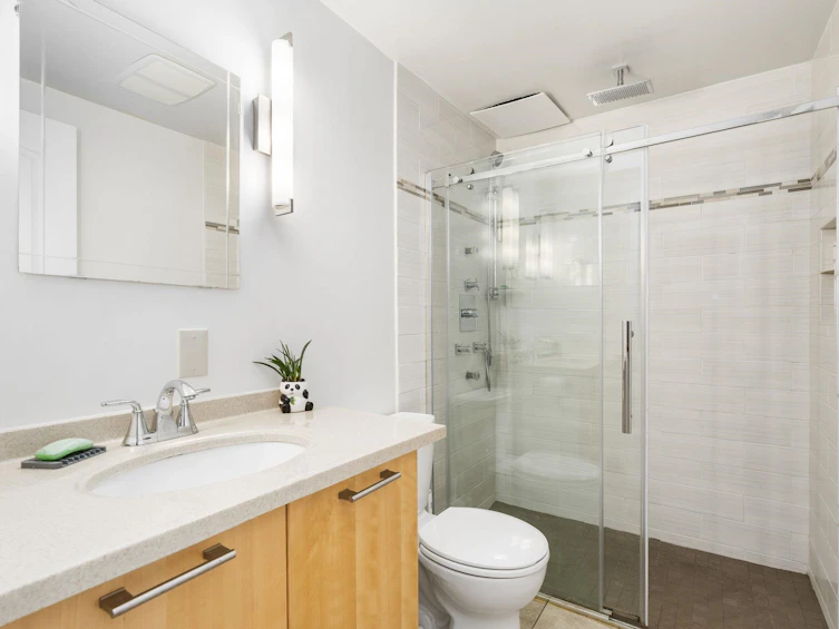 1-2150 SE Marine Drive, Vancouver, BC, V5P 2S1 - 21