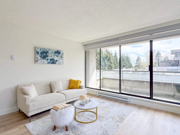 204-3970 Carrigan Court, Burnaby, BC, V3N 4S5 - 5