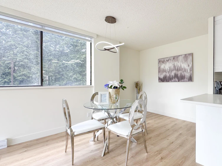 204-3970 Carrigan Court, Burnaby, BC, V3N 4S5 - 10
