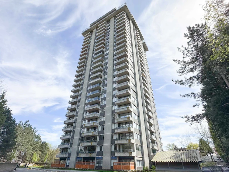 204-3970 Carrigan Court, Burnaby, BC, V3N 4S5
