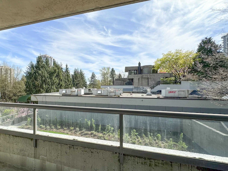 204-3970 Carrigan Court, Burnaby, BC, V3N 4S5 - 21