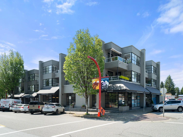204-3151 Woodbine Drive, North Vancouver, BC, V7R 2S4 - 33
