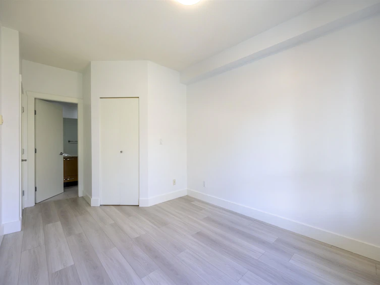 414-7488 Byrnepark Walk, Burnaby, BC, V3N 0B6 - 8