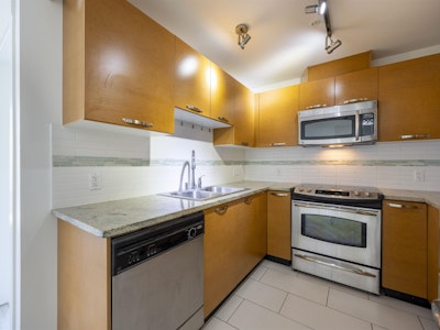 414-7488 Byrnepark Walk - 5