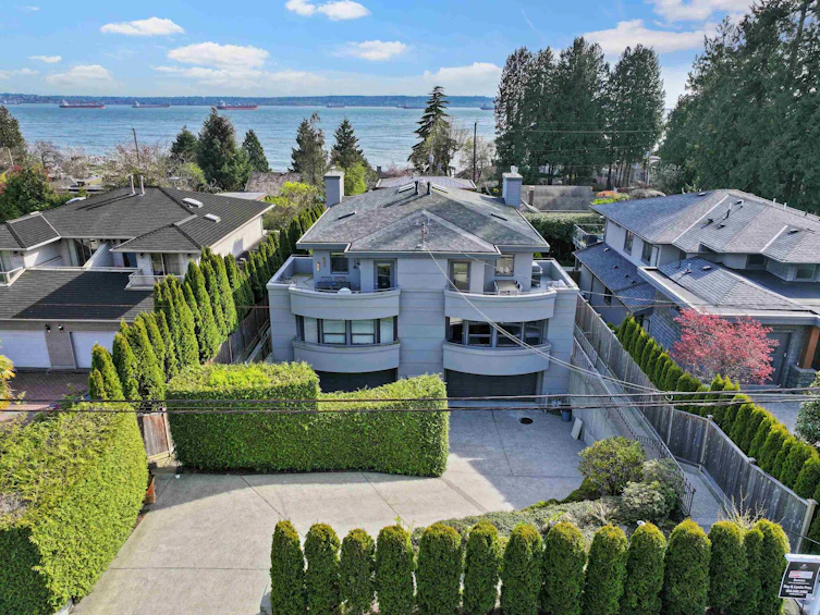 2526 Marine Drive, West Vancouver, BC, V7V 1L4 - 37