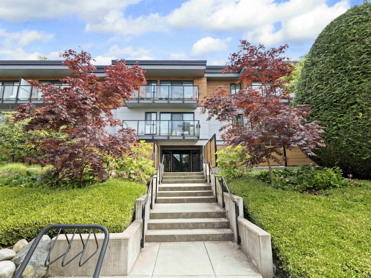 214-215 Mowat Street, New Westminster, BC, V3M 4B1 - 25