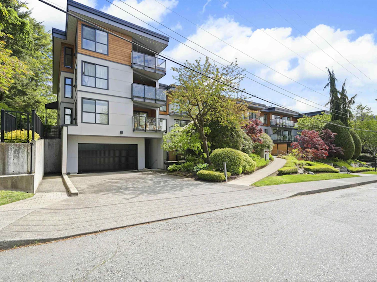 214-215 Mowat Street, New Westminster, BC, V3M 4B1 - 26