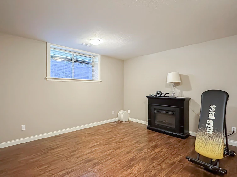 5487 Hardwick Street, Burnaby, BC, V5G 1R2 - 27