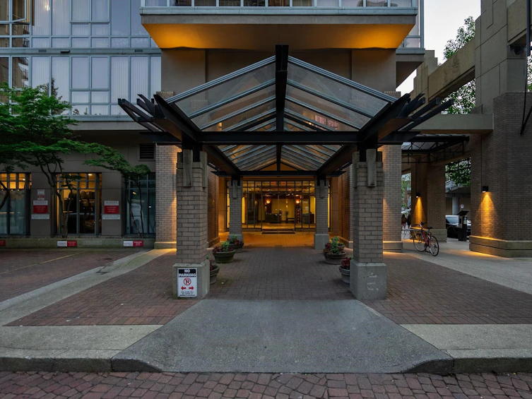 PH5-950 Cambie Street, Vancouver, BC, V6B 5X5 - 29