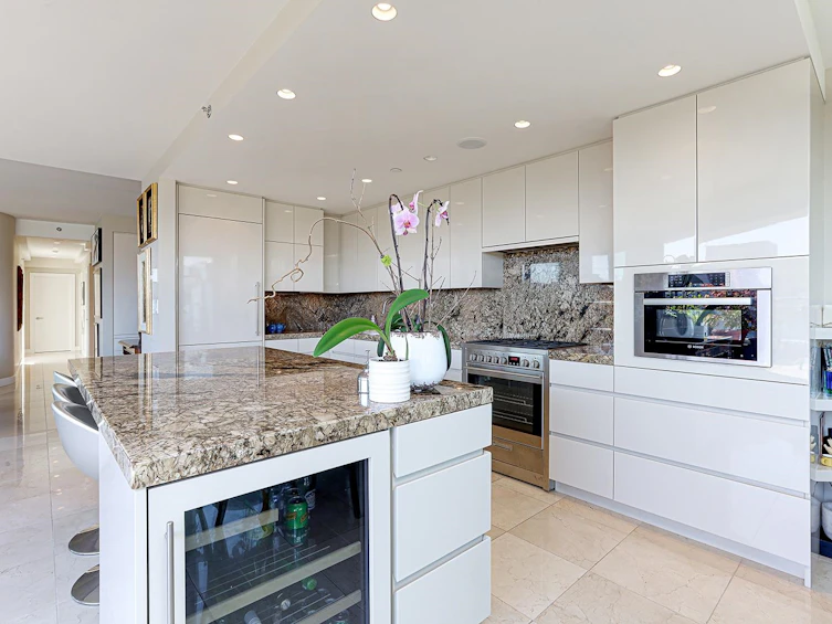 1101-2201 Pine Street, Vancouver, BC, V6J 5E7 - 14