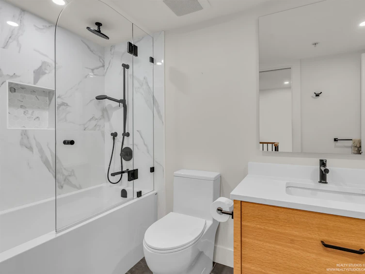 3218 Heather Street, Vancouver, BC, V5Z 4R9 - 19