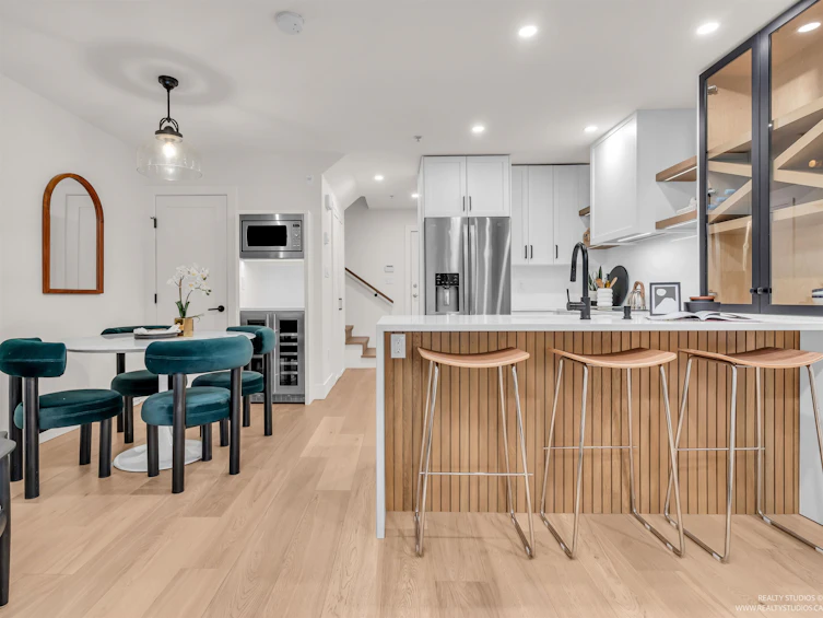 3218 Heather Street, Vancouver, BC, V5Z 4R9 - 6