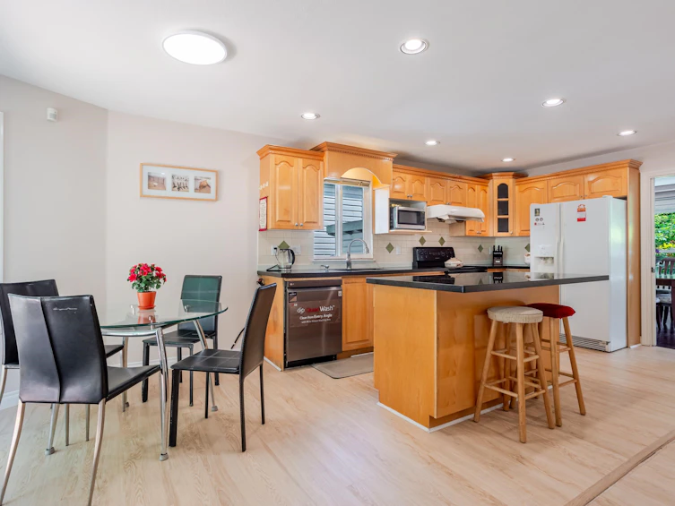 15619 102b Avenue, Surrey, BC, V4N 2M1 - 7