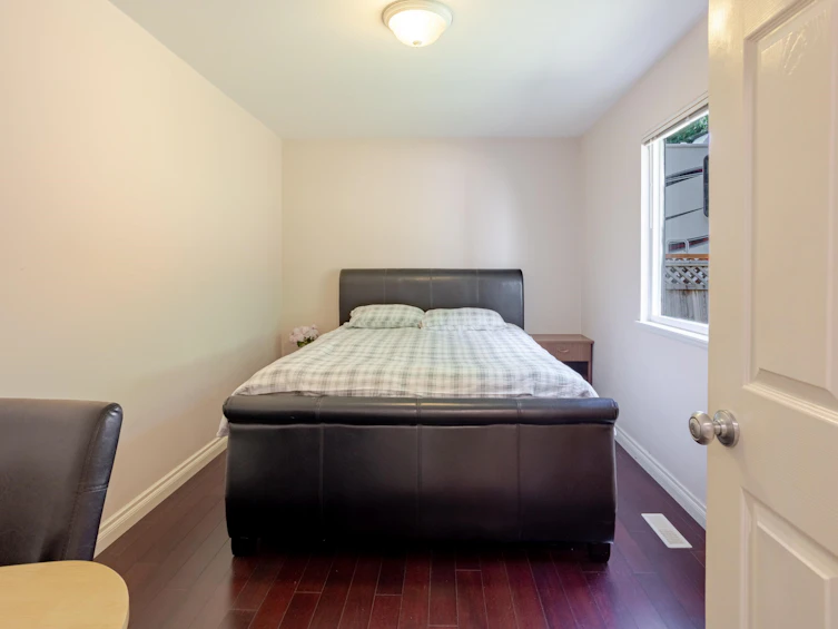 15619 102b Avenue, Surrey, BC, V4N 2M1 - 11