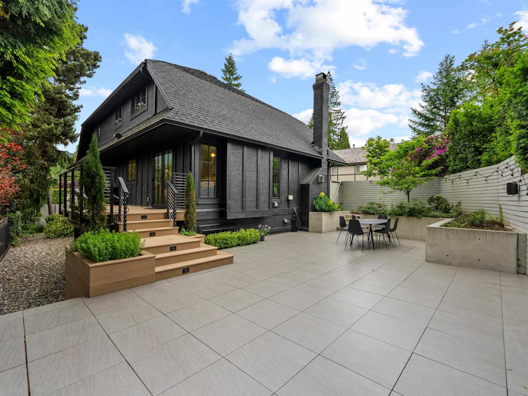 5185 Alderfeild Place, West Vancouver, BC, V7W 2W7 - 38