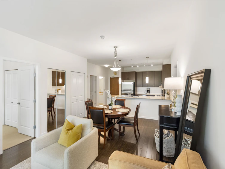 312-15322 101 Avenue, Surrey, BC, V3R 4G9 - 12