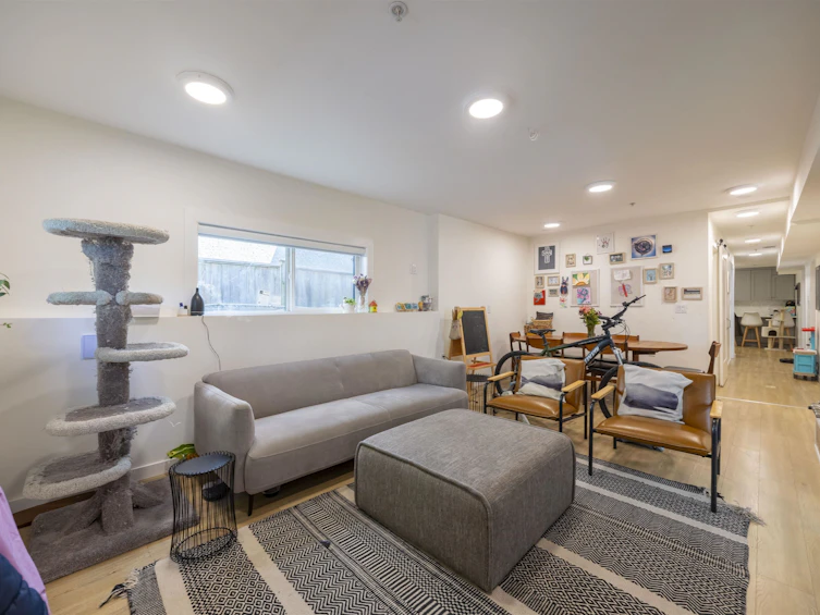 4198 St. George Street, Vancouver, BC, V5V 0C2 - 10