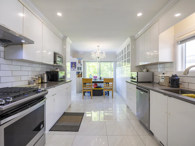 4198 St. George Street, Vancouver, BC, V5V 0C2 - 23