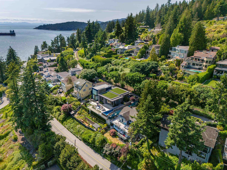 3599 Marine Drive, West Vancouver, BC, V7V 1N3 - 38
