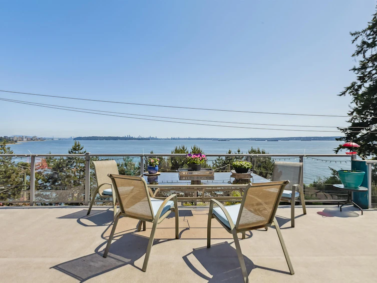 3599 Marine Drive, West Vancouver, BC, V7V 1N3 - 14