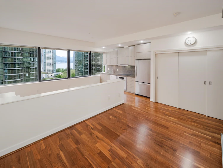 704-1333 W Georgia Street, Vancouver, BC, V6E 4V3 - 7