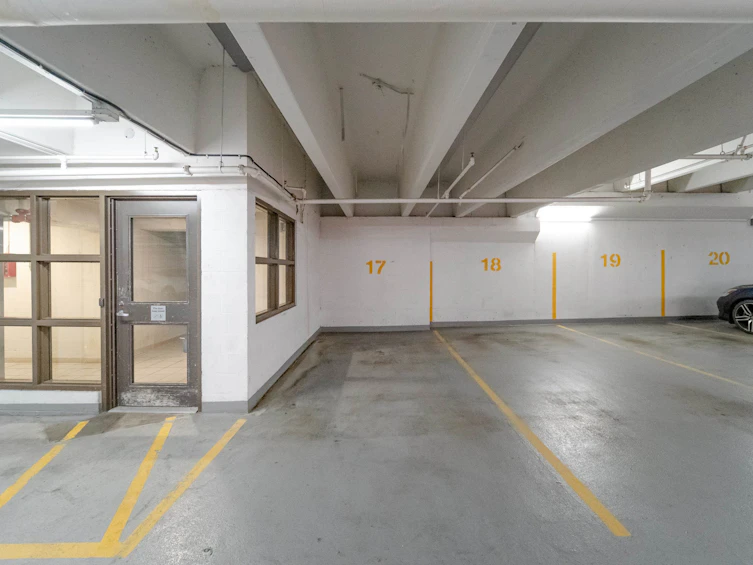 704-1333 W Georgia Street, Vancouver, BC, V6E 4V3 - 11