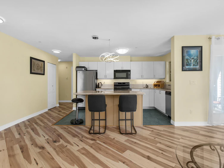 202-20237 54 Avenue, Langley, BC, V3A 3W2 - 7