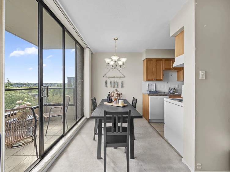 1003-2370 W 2nd Avenue, Vancouver, BC, V6K 1J2 - 11