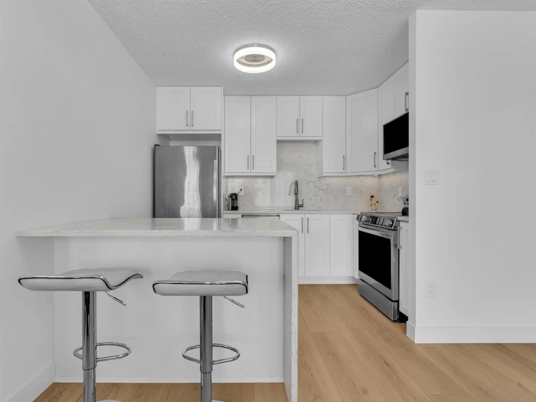 1105-145 St. Georges Avenue, North Vancouver, BC, V7L 3G8 - 16
