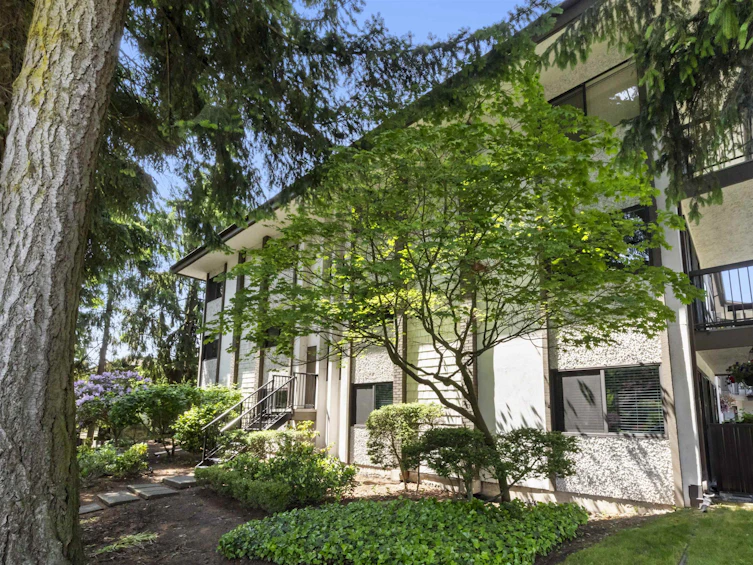 301-15020 North Bluff Road, Surrey, BC, V4B 5A4 - 23