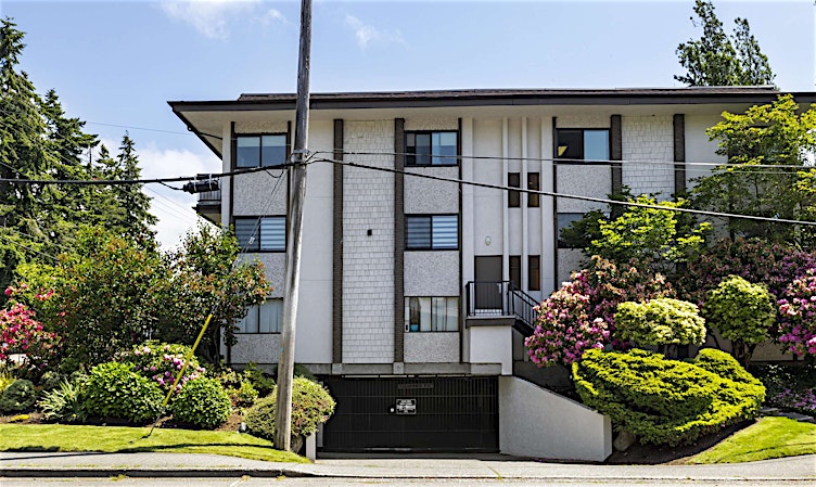 301-15020 North Bluff Road, Surrey, BC, V4B 5A4