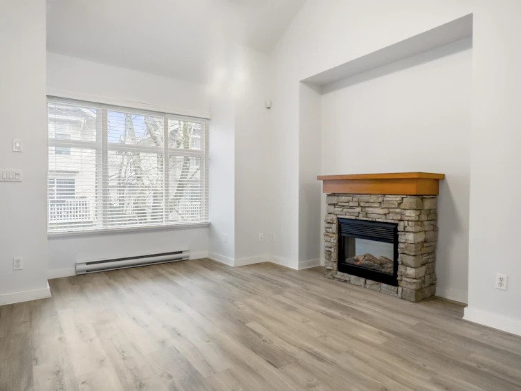 4-7179 201 Street, Langley, BC, V2Y 2Y9 - 4