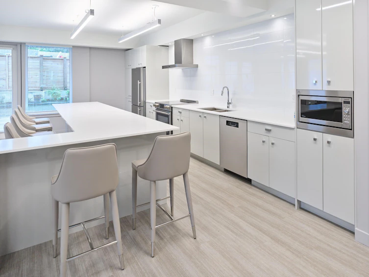 322-10838 Whalley Boulevard, Surrey, BC, V3R 0G8 - 22