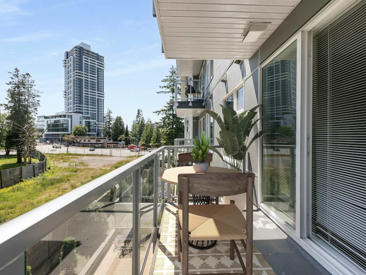 322-10838 Whalley Boulevard, Surrey, BC, V3R 0G8 - 11