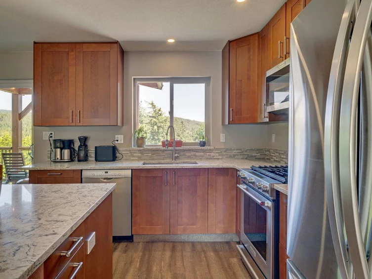 7900 Fawn Road, Halfmoon Bay, BC, V7Z 1C8 - 11